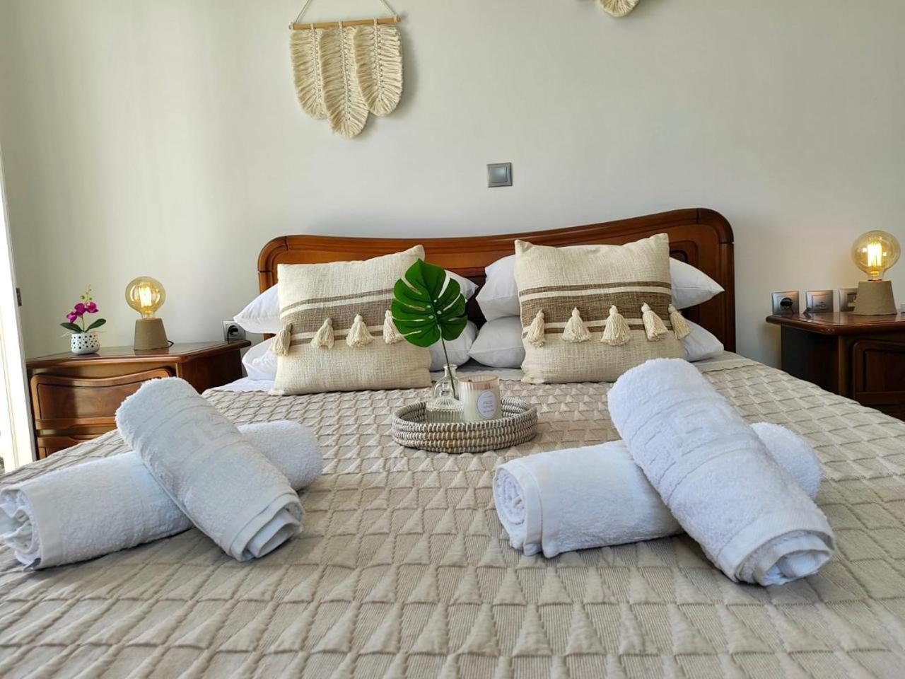 Theasis Apartments آداماس المظهر الخارجي الصورة