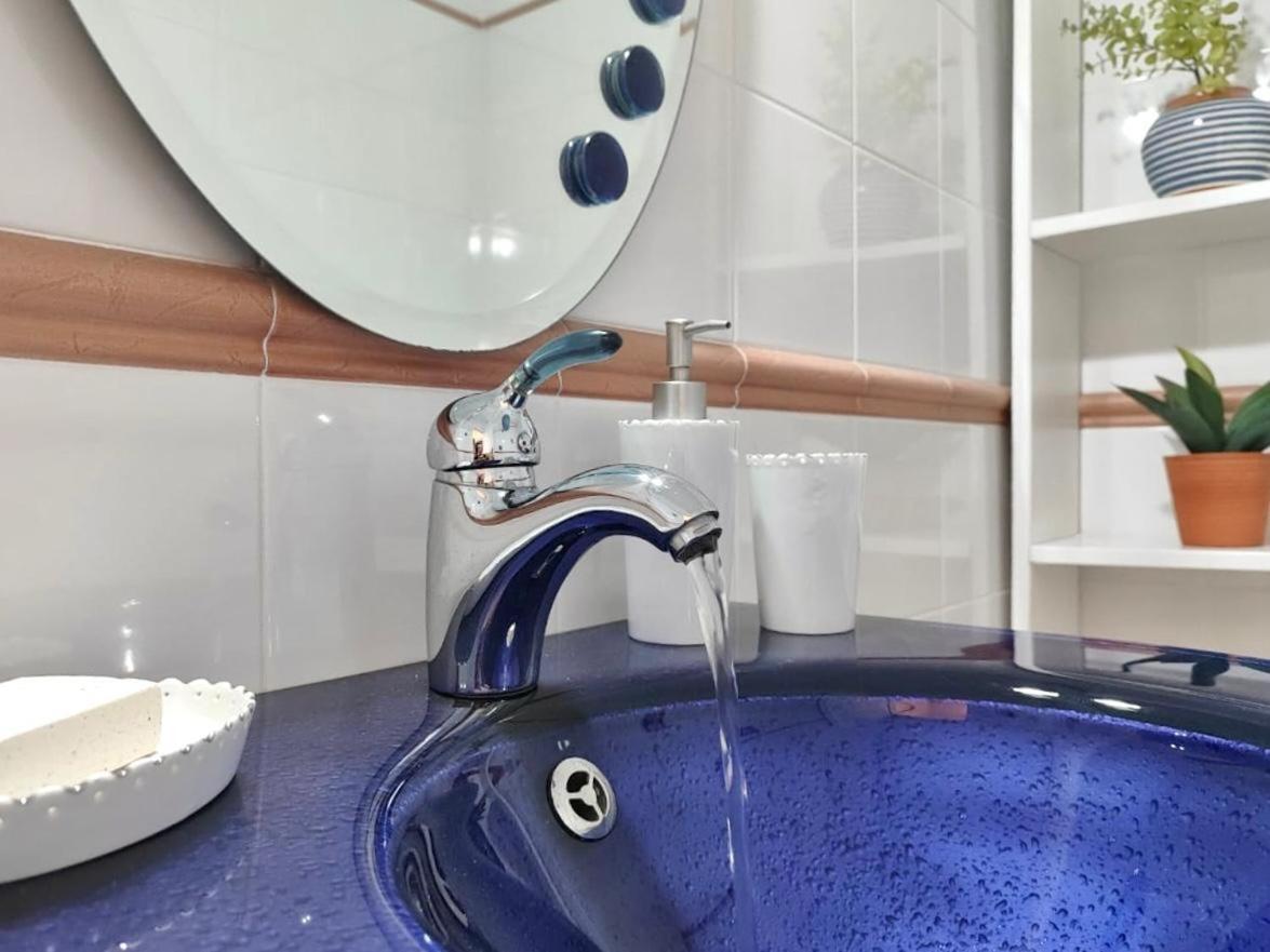 Theasis Apartments آداماس المظهر الخارجي الصورة